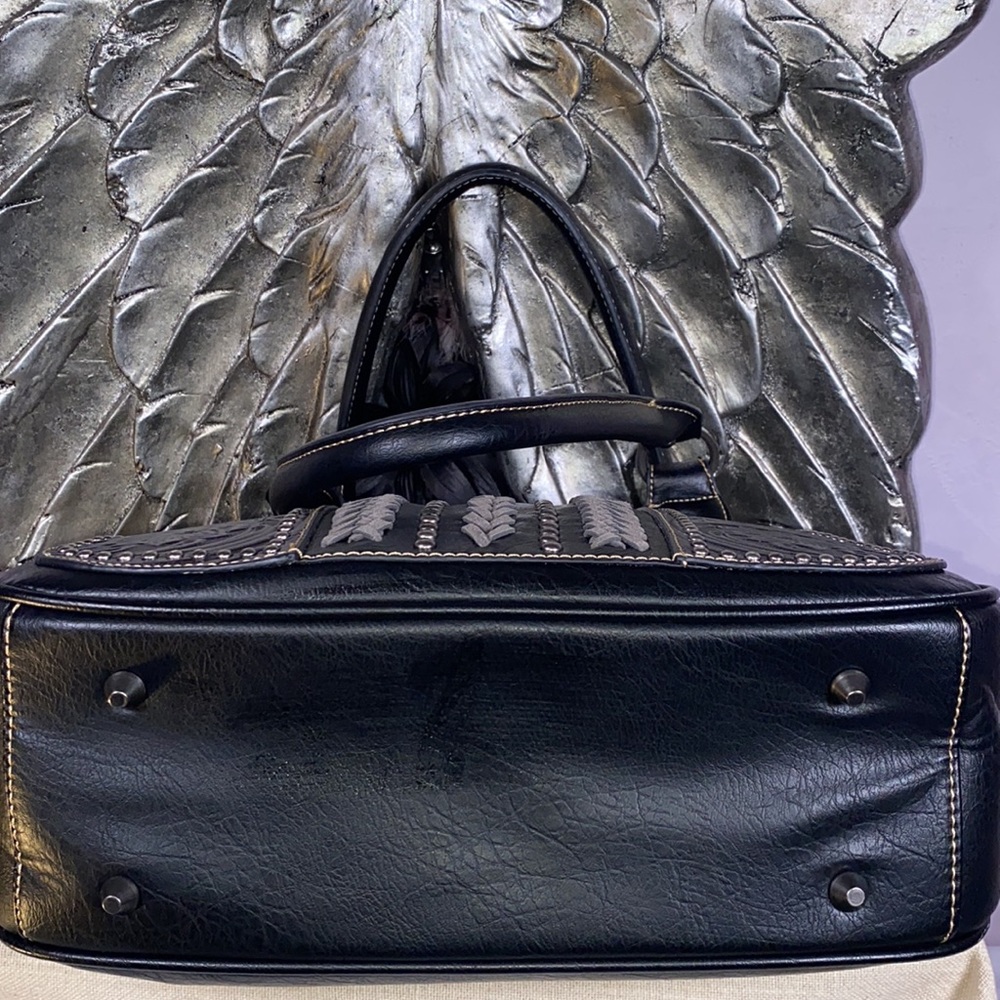 Trinity Ranch NWOT concealed weapon bag ๐ - Picture 7 of 11